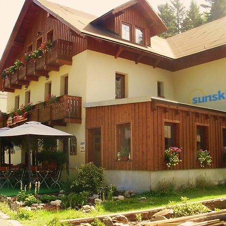 Penzion Sunski Hotel Harrachov Buitenkant foto