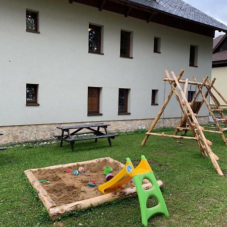 Penzion Sunski Hotel Harrachov Buitenkant foto